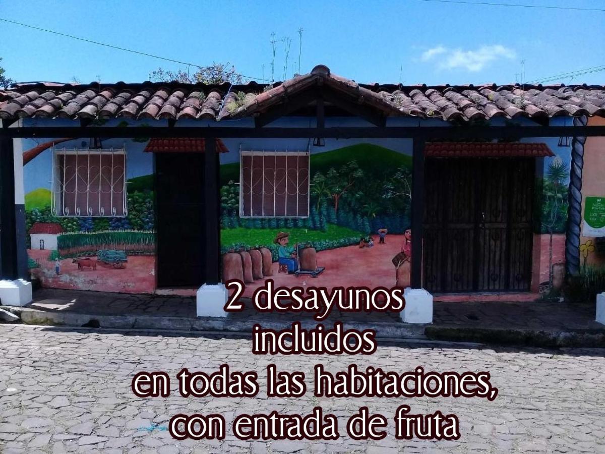 Portal De Los Farolitos Concepción de Ataco Dış mekan fotoğraf